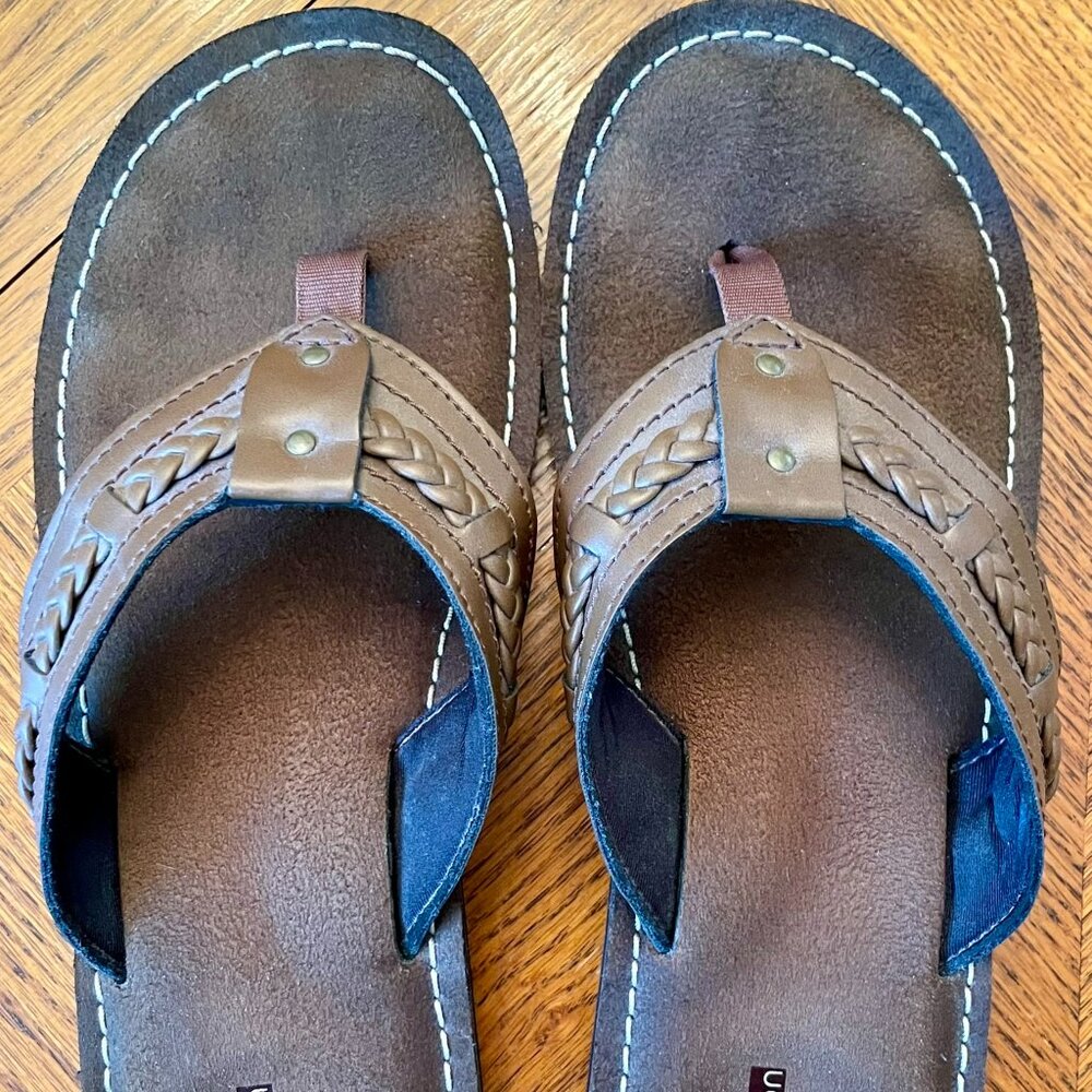 Women's Clarks Fenner Nerice Flip-Flops | 10M | Honey